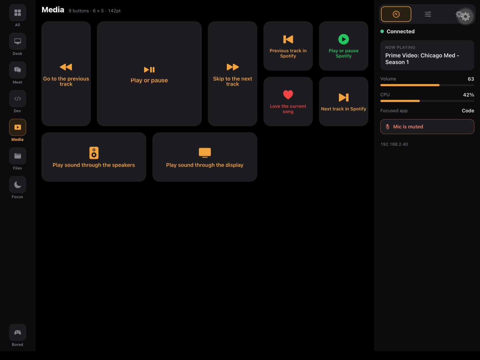 panel — iPad Pro 13, Controls tab (output, sliders, Wi-Fi, running apps)